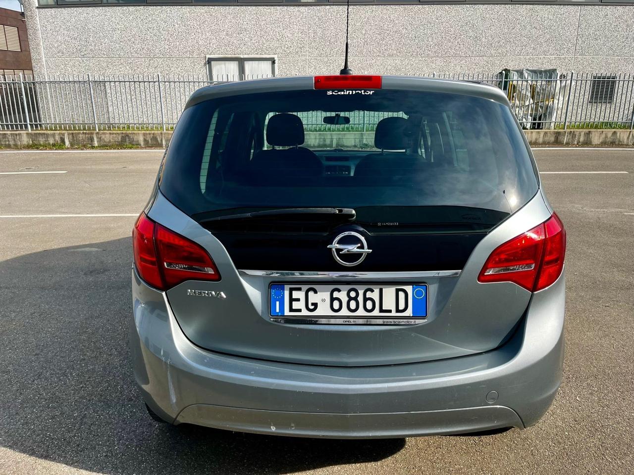 Opel Meriva 1.4benzina 2011 152.000km perfetta