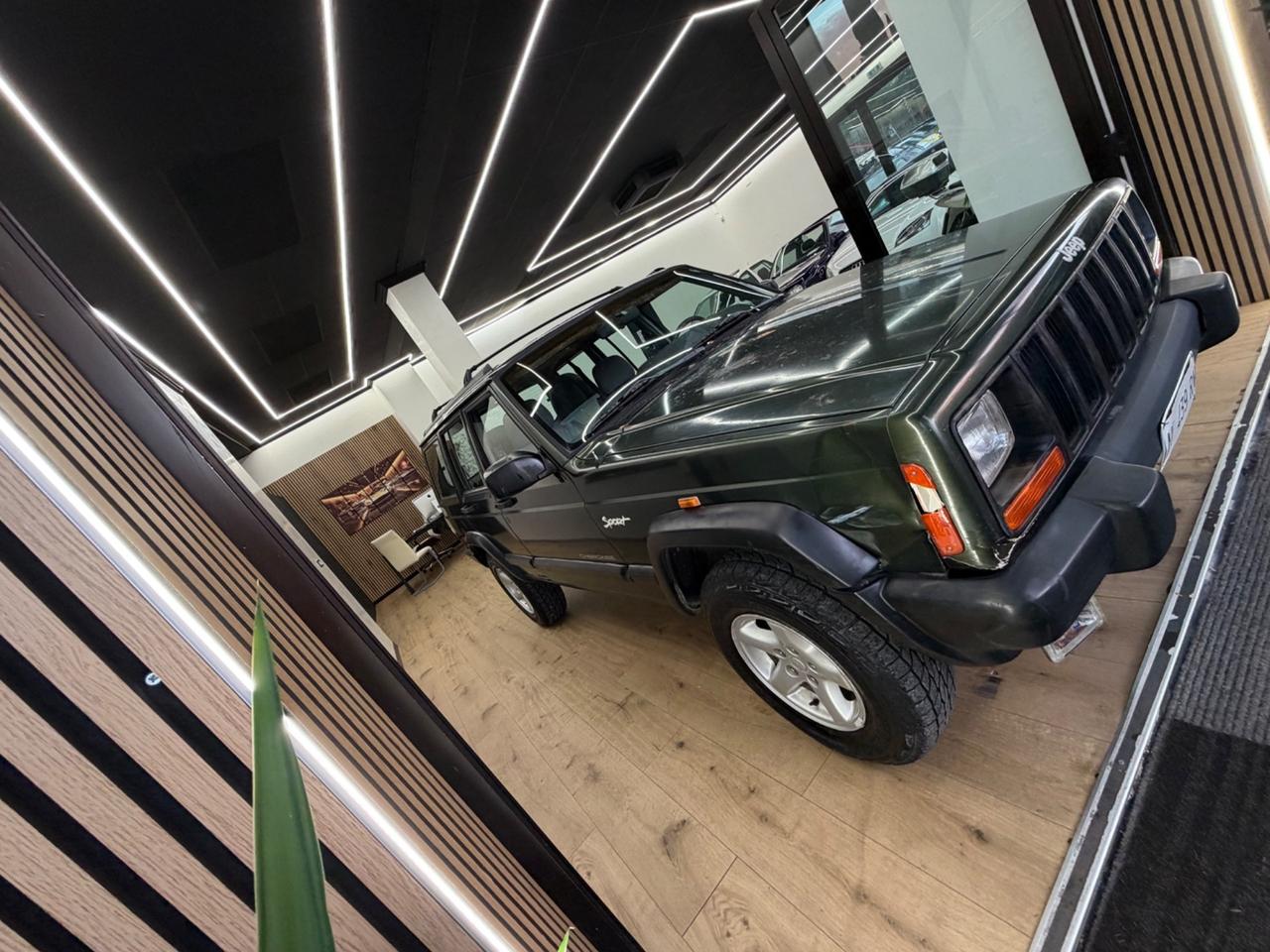 Jeep Cherokee 2.5 TD 5 porte Command-Trac Jamboree