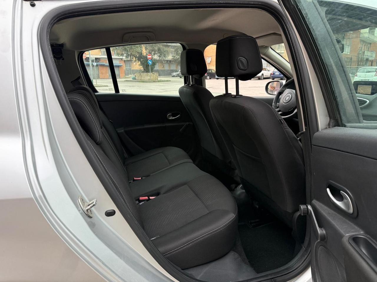 Renault Clio 1.2 16V 5 porte Luxe