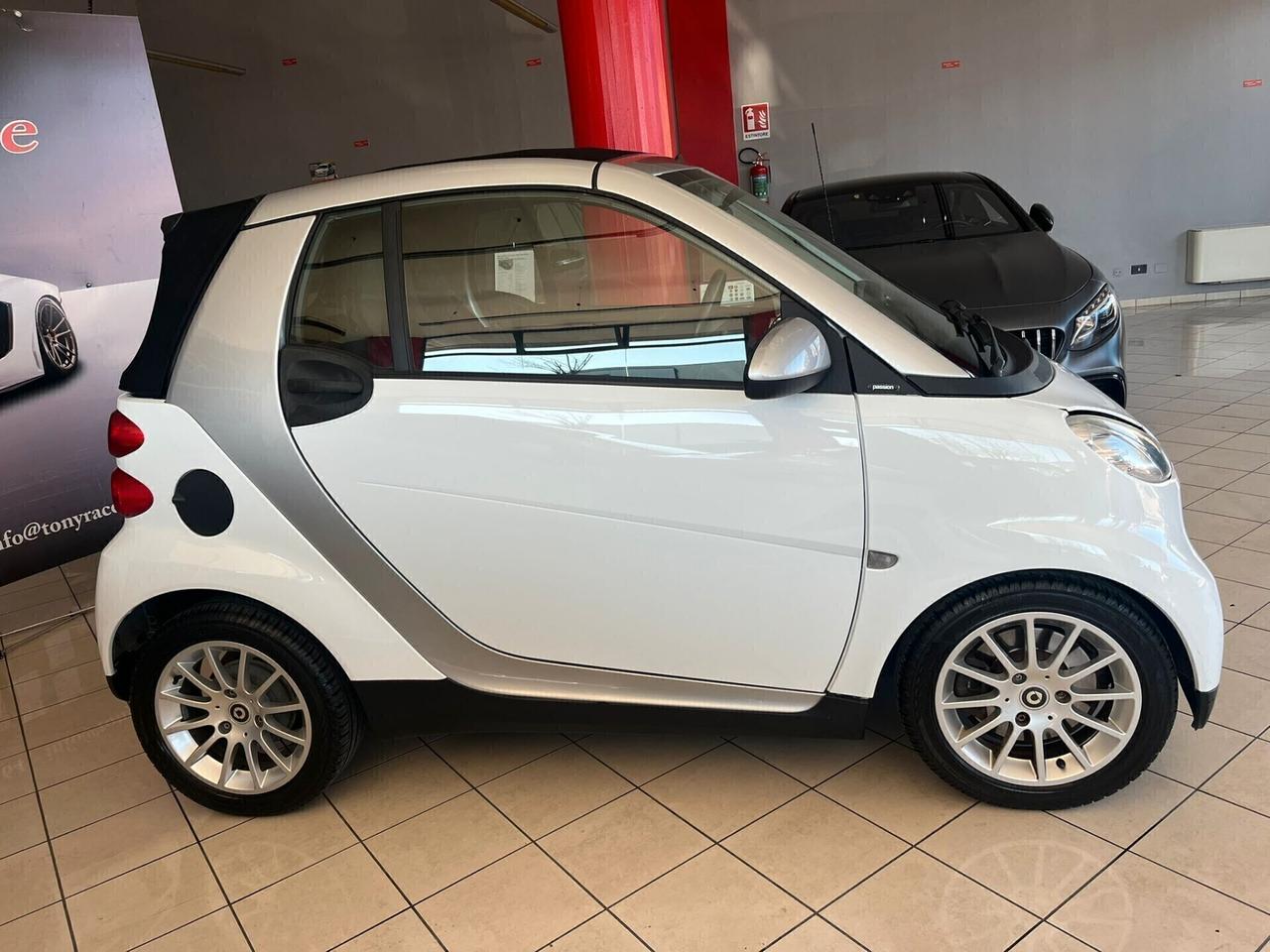 Smart ForTwo 1000 52 kW Cabrio limited two