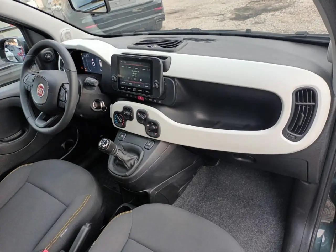 Fiat Panda 1.0 Hybrid 70cv Pandina Full optional