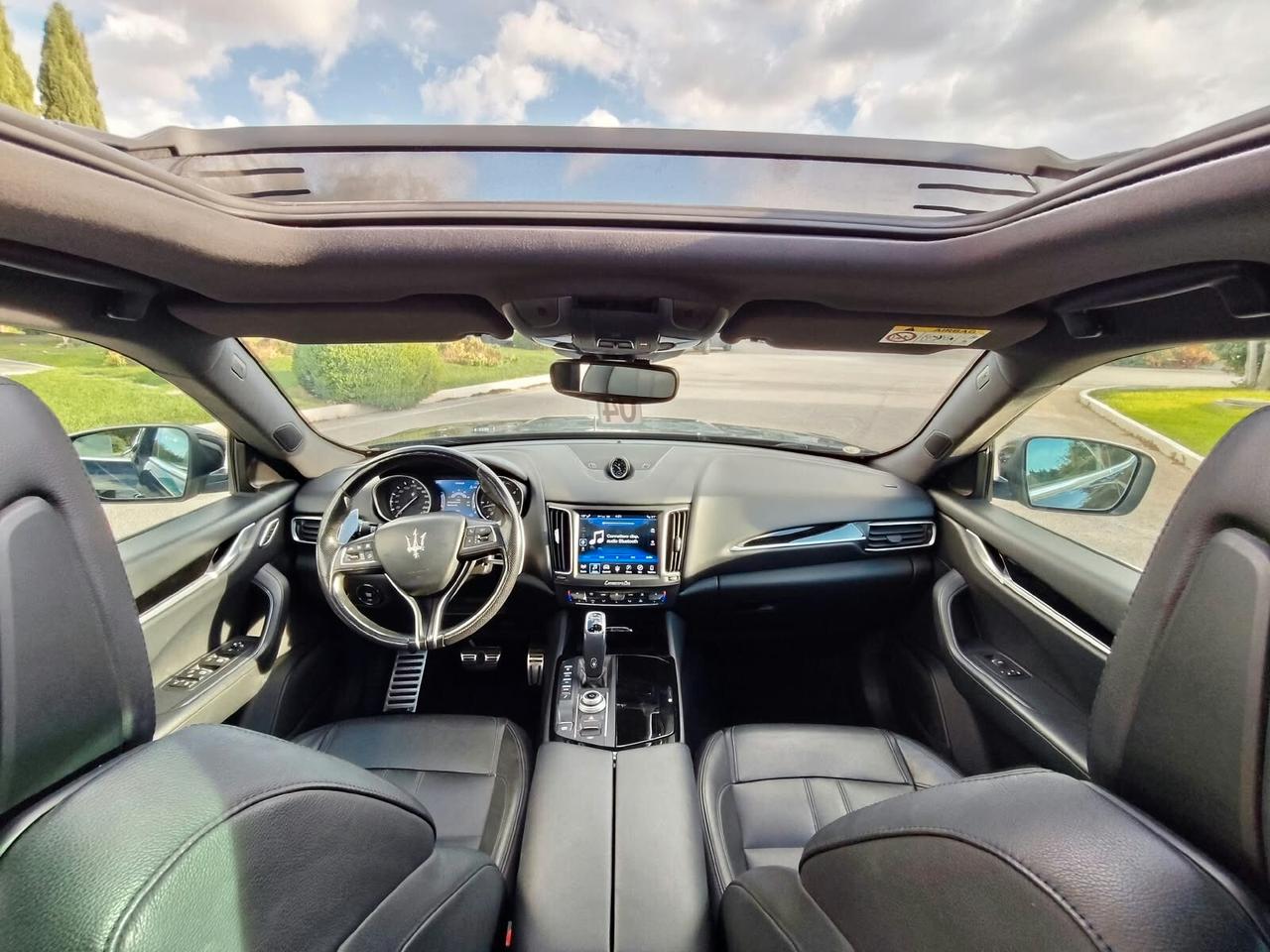 Maserati Levante V6 Diesel 275 CV AWD Gransport