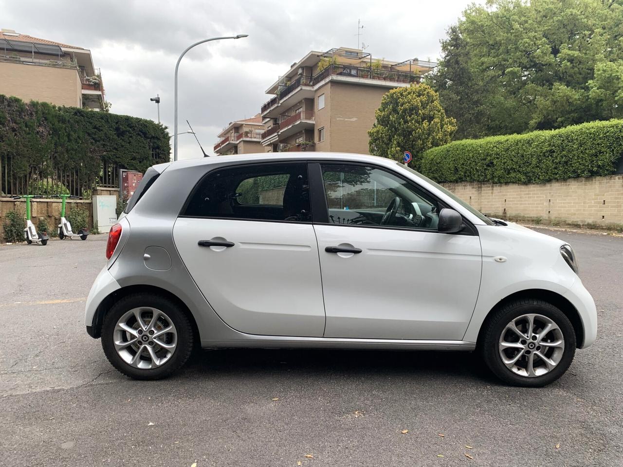Smart ForFour 70 1.0 71CV AUTOMATICA KM98400