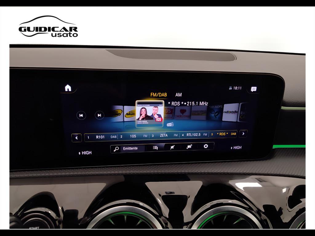 Mercedes-Benz Classe A - W177 2018 - A 180 d Premium auto