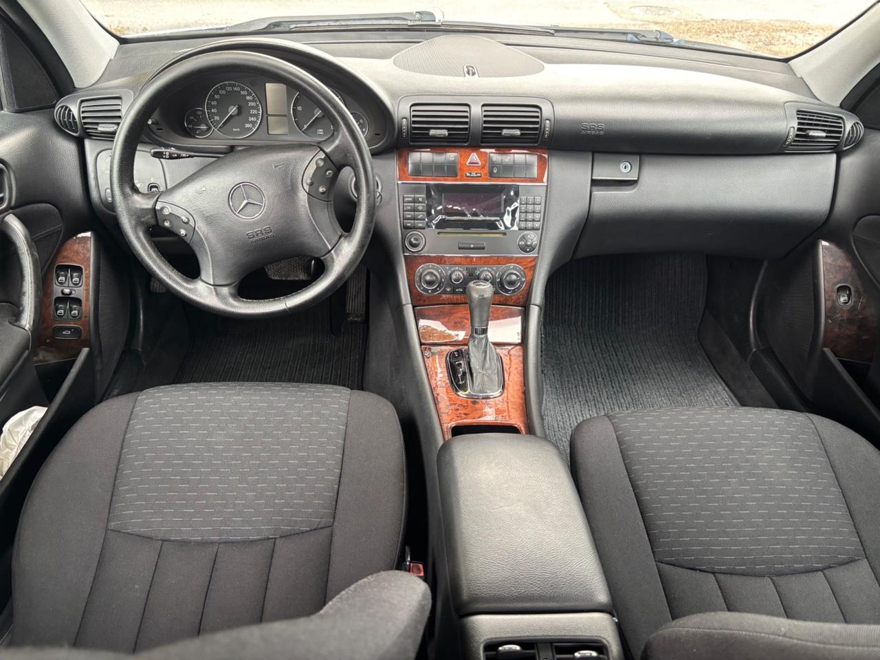 Mercedes-benz C 220 200 CDI cat Elegance