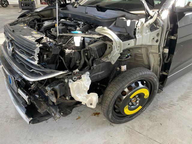 VOLKSWAGEN T-Cross 1.0 TSI 95CV CAMBIO MANUALE