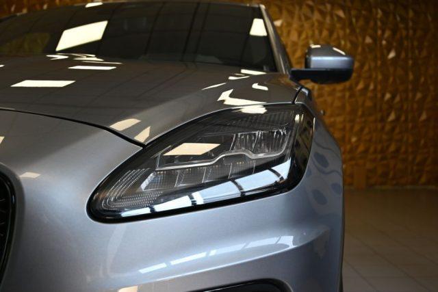 JAGUAR E-Pace 2.0 d R-DYNAMIC HSE 204CV AUT.TETT.20"CAM360°FULL!