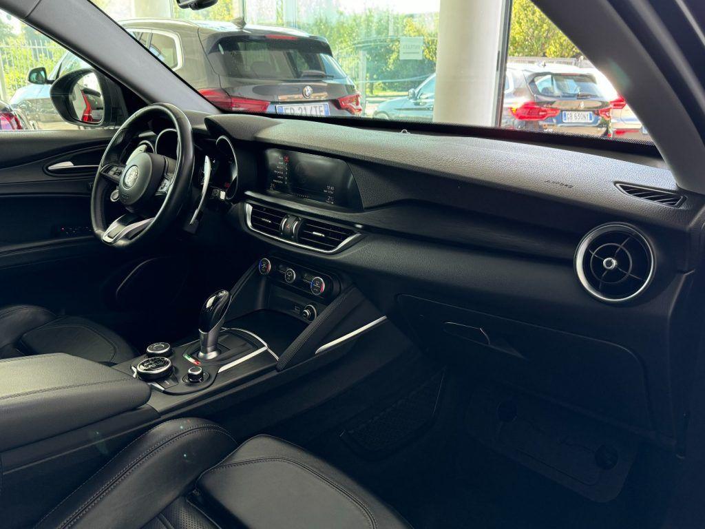 ALFA ROMEO Stelvio 2.2 Turbodiesel 210 CV AT8 Q4 Veloce