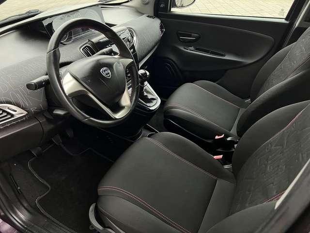 Lancia Ypsilon Ypsilon 1.2 69 CV 5 porte Elefantino