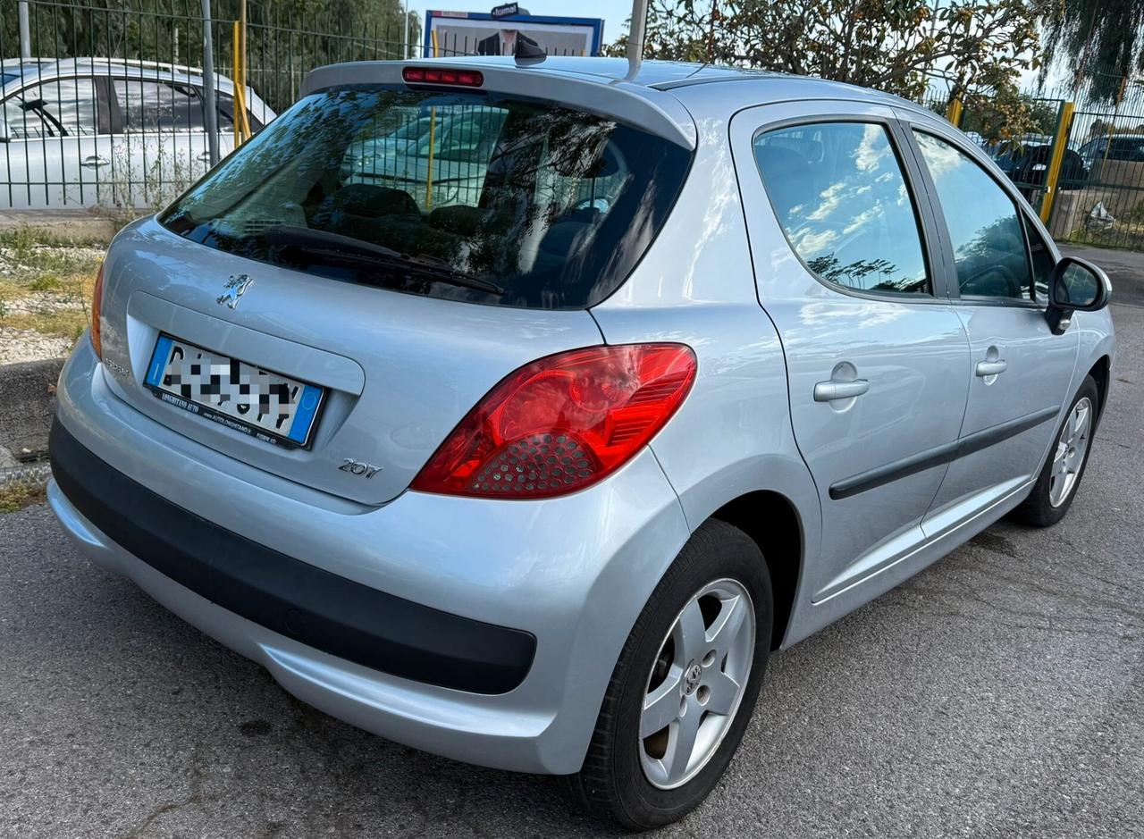 Peugeot 207 1.4 HDi 70CV 3p. ONE Line