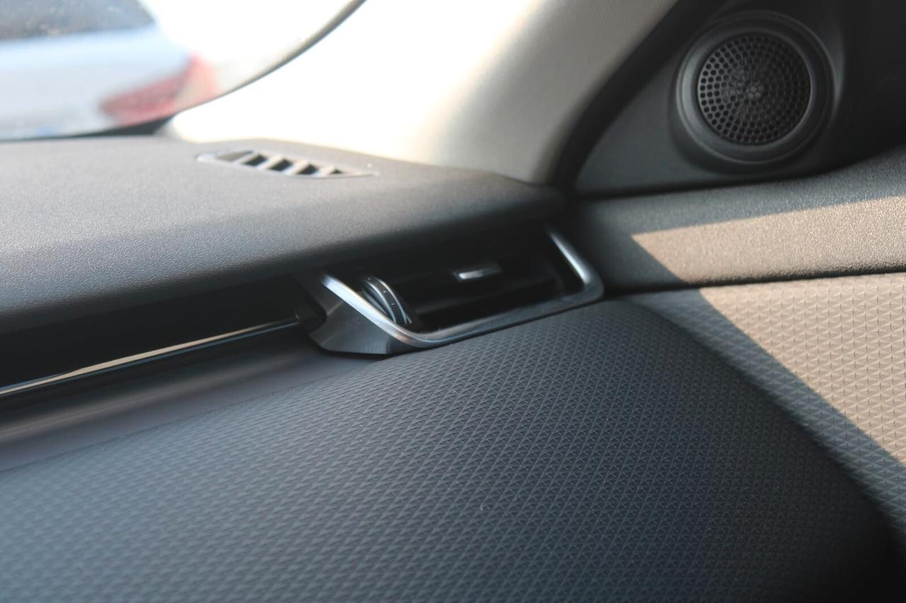 Land Rover Range Evoque Tua A SOLI 401€ al mese Anticipo Zero