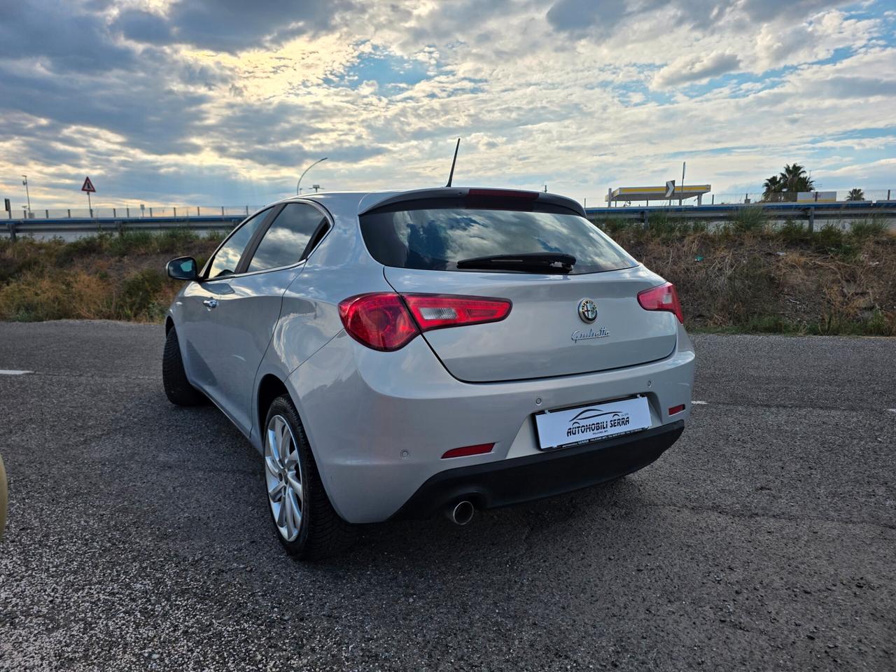 Alfa Romeo Giulietta 1.6 JTDm-2 105 CV Exclusive