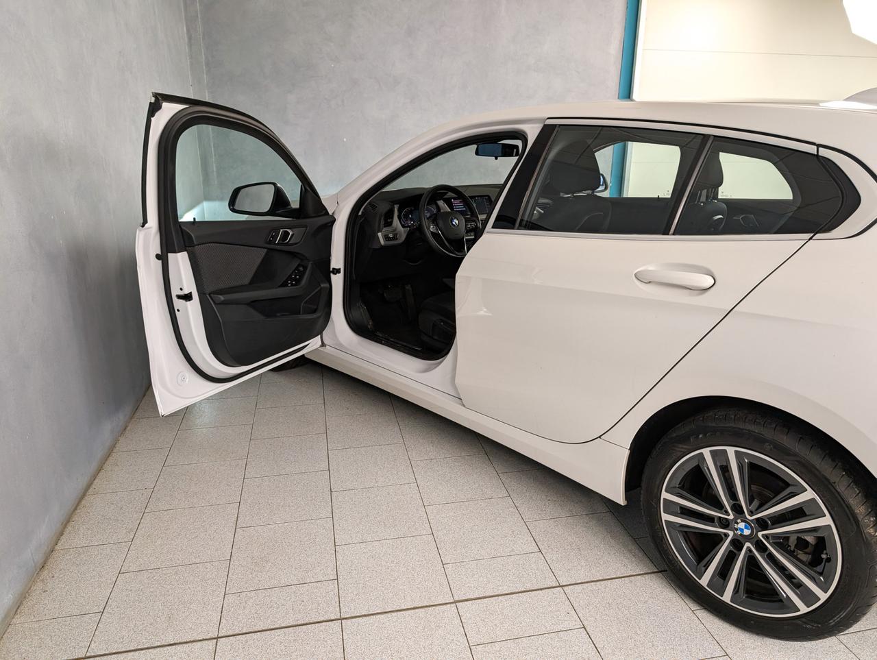 Bmw 116i Automatic Business Advantage