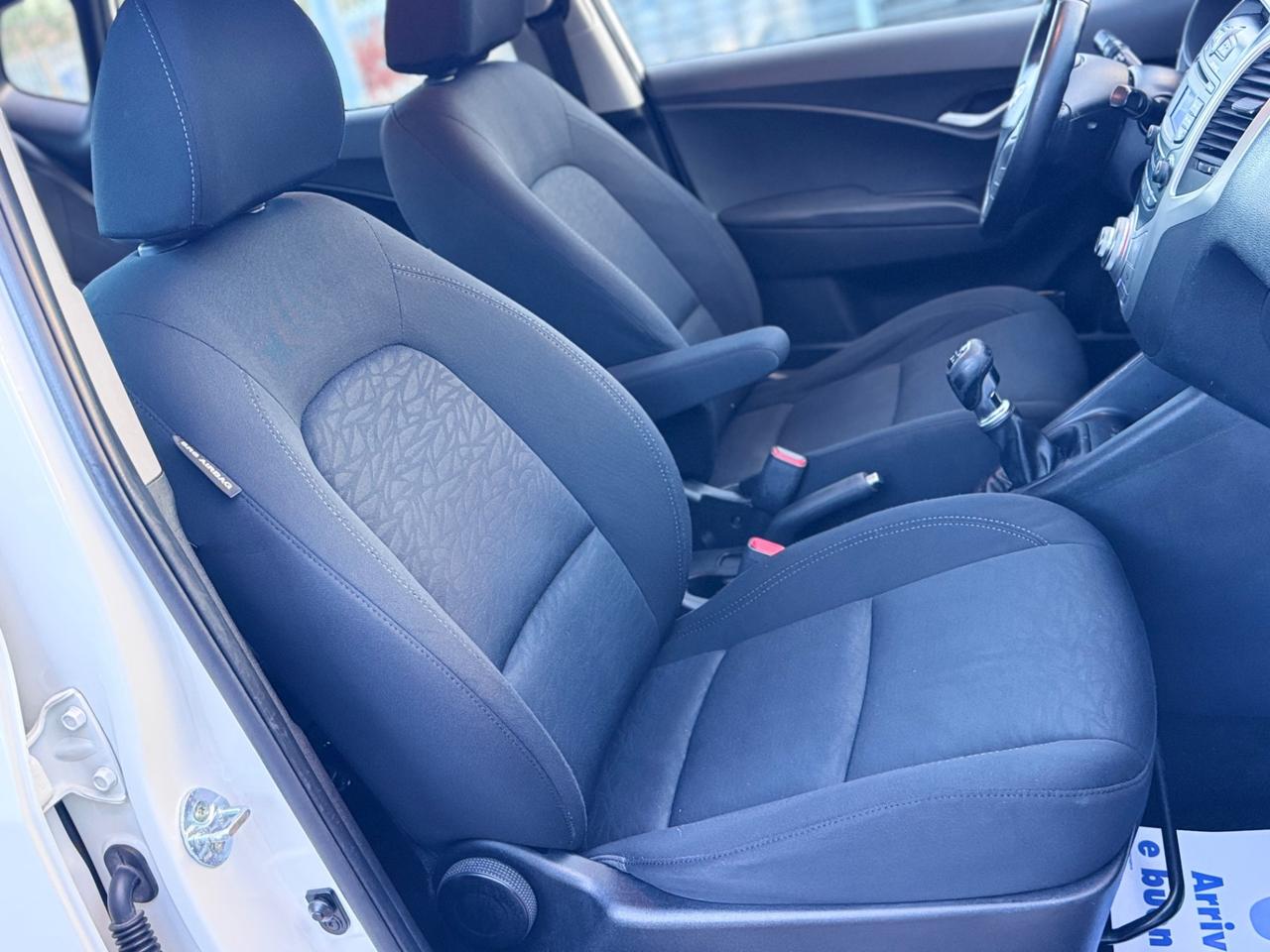Hyundai iX20 1.4 90CV BENZINA NEOPATENTATI 2011
