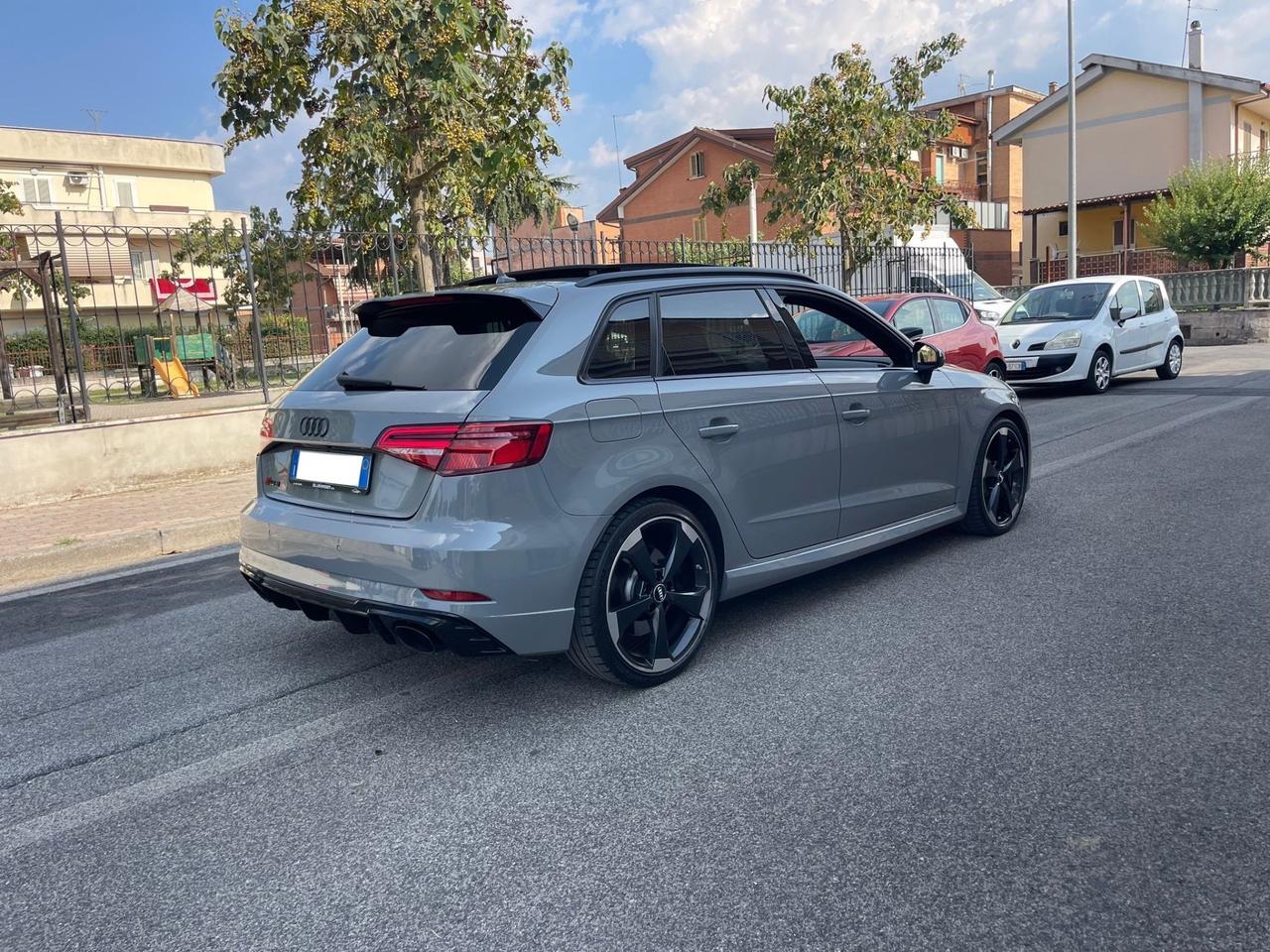 Audi RS3 2.5 TFSI 400cv Fatturabile con IVA