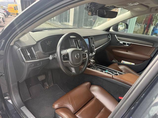 VOLVO V90 Cross Country D4 AWD Pro