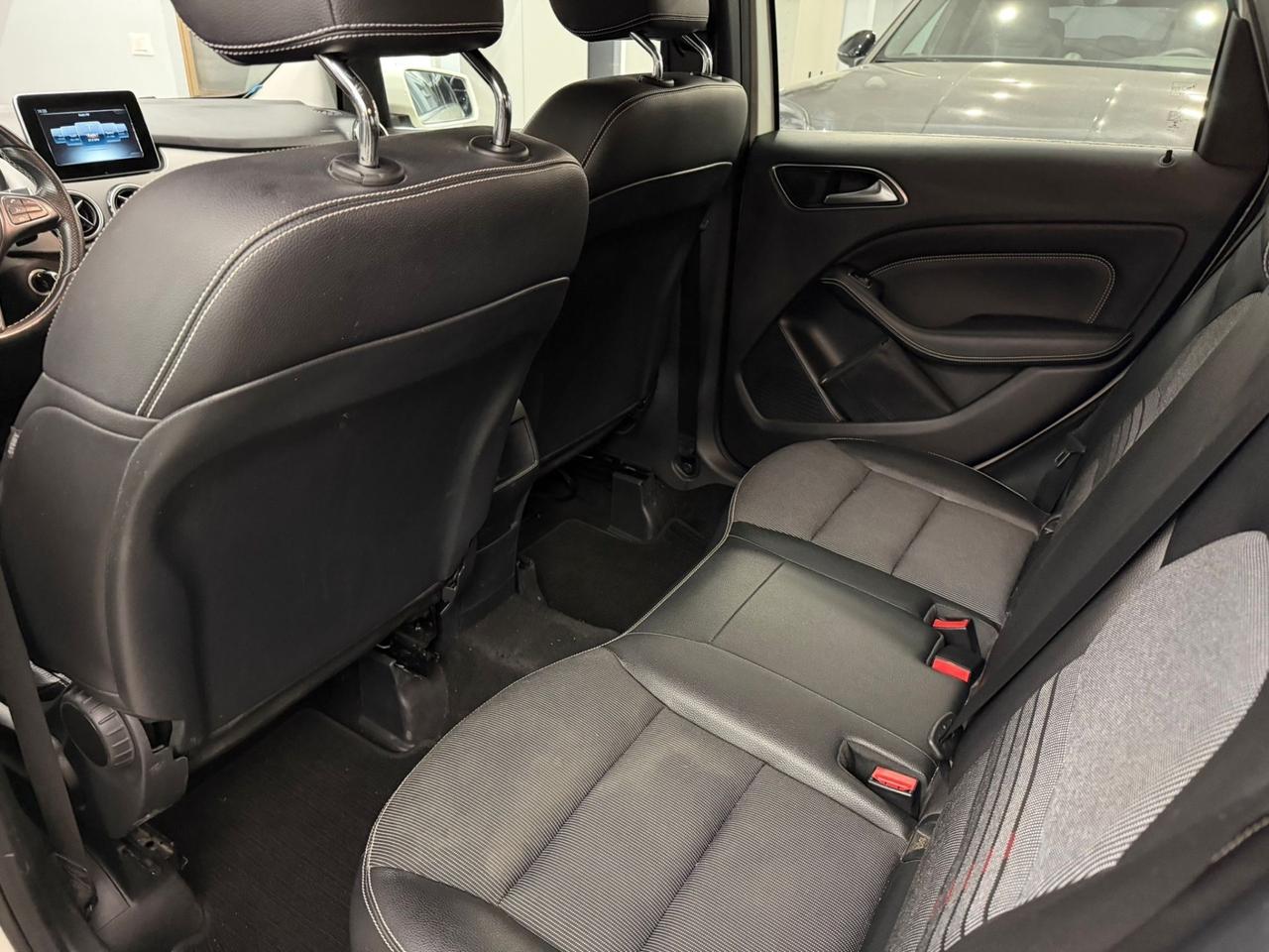 Mercedes-benz B 180 d Automatic Premium