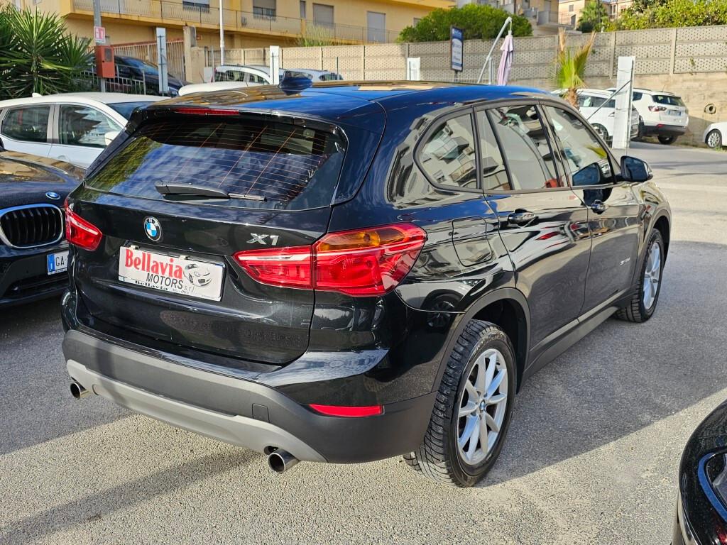 Bmw X1 s-Drive 20d Business 190cv e6