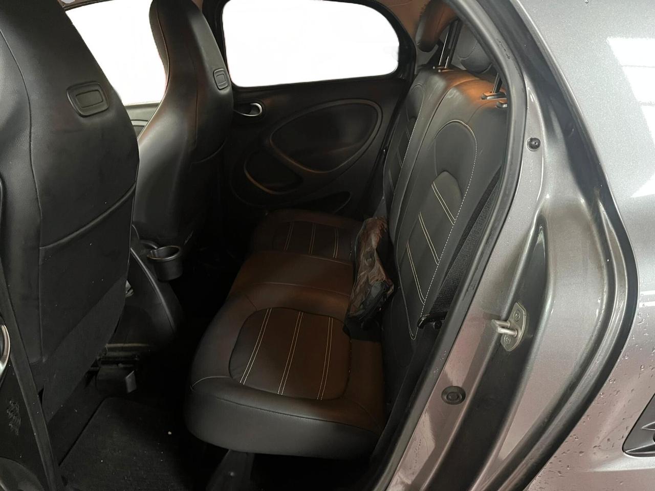 Smart ForFour Turbo Prime Brabus| da €268,00 al mese