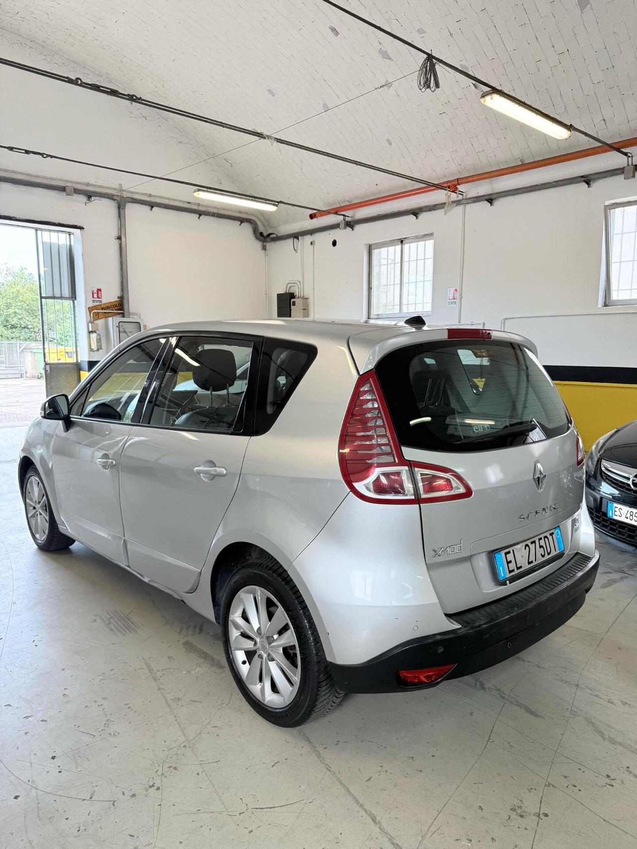 Renault Scenic Scénic X-Mod 1.5 dCi 110CV Luxe