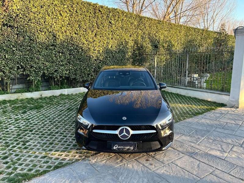 Mercedes-Benz Classe A 180d SPORT G-TRONIC-PELLE TOTALE