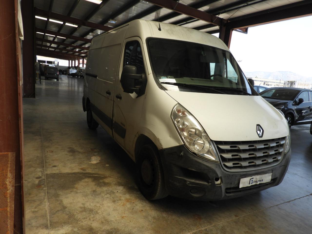 RENAULT Master III 35 FWD E5 2010 - master T35 2.3 dci 125cv L2H3 E5