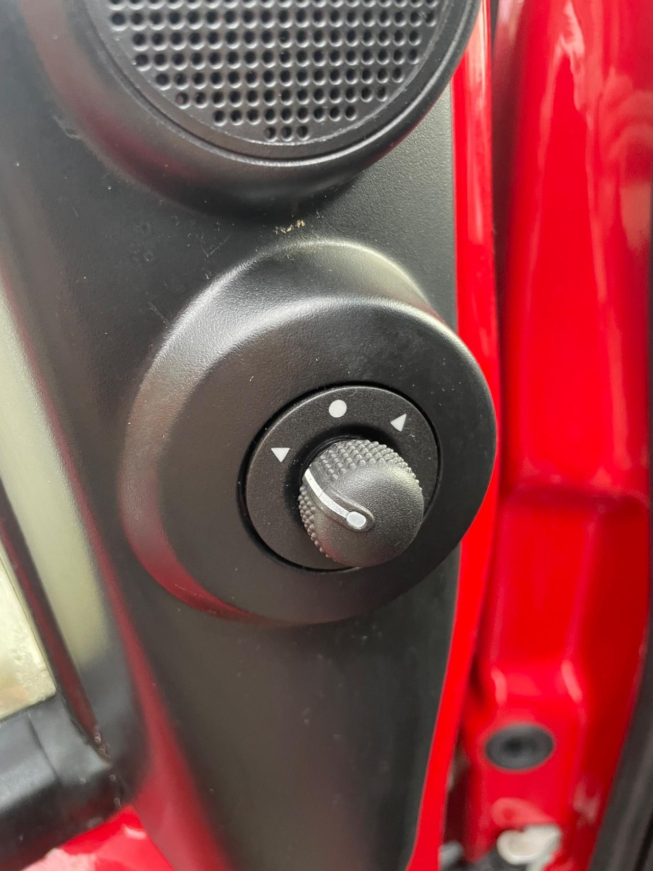 Fiat Fiorino 1.3 MJT 95CV Cargo Adventure