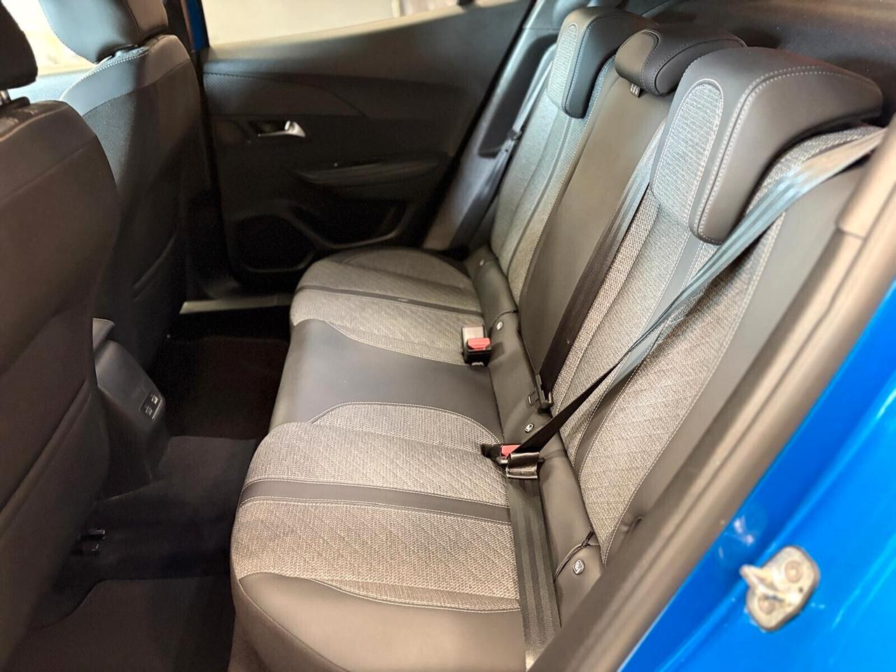 Peugeot 2008 PureTech 100 S&S Allure