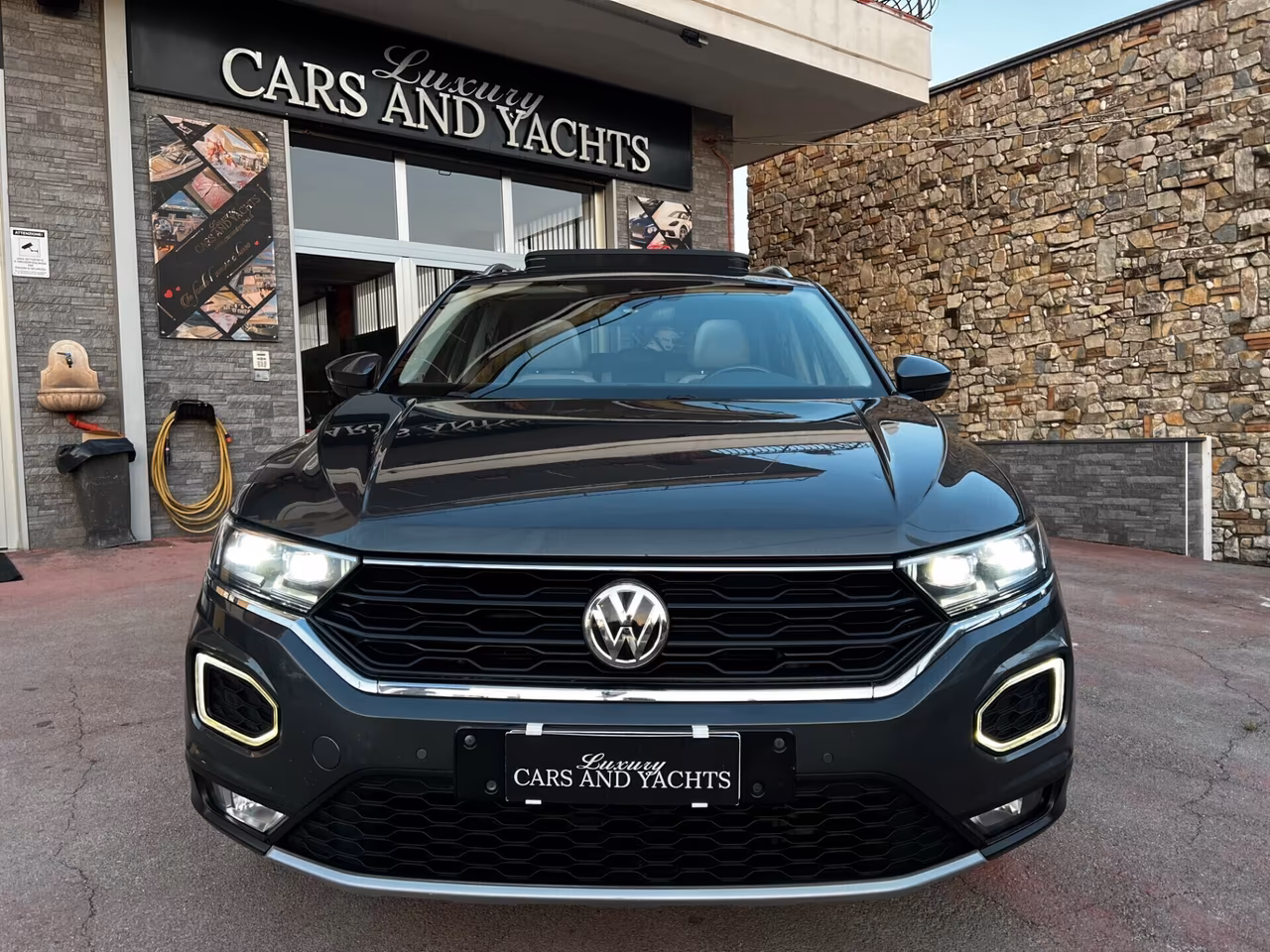 Volkswagen T-Roc 2.0 TDI 150-DSG 4MOTION-TETTO-FULL