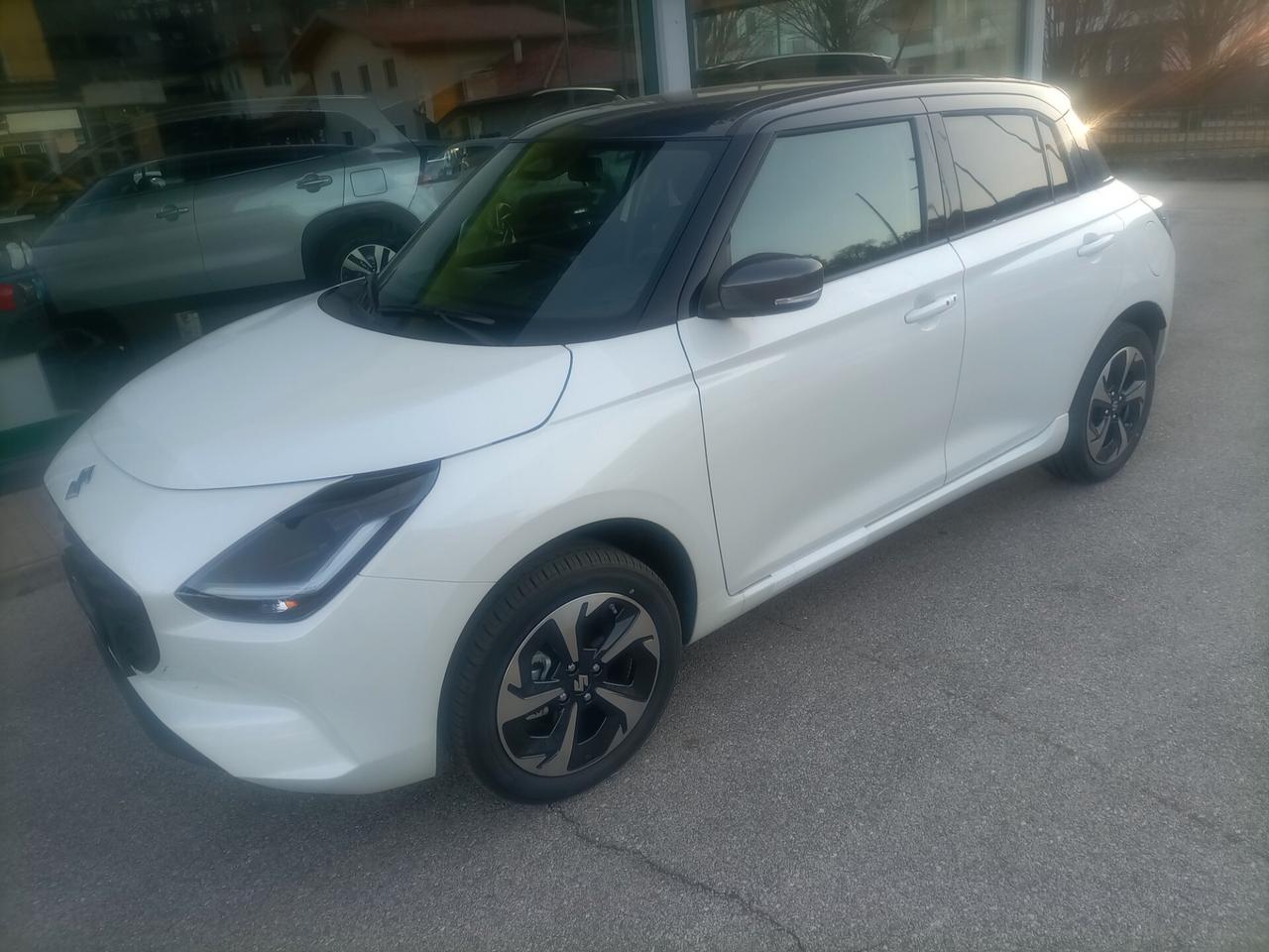 Suzuki Swift 1.2 Hybrid Top 4WD Allgrip - bicolore