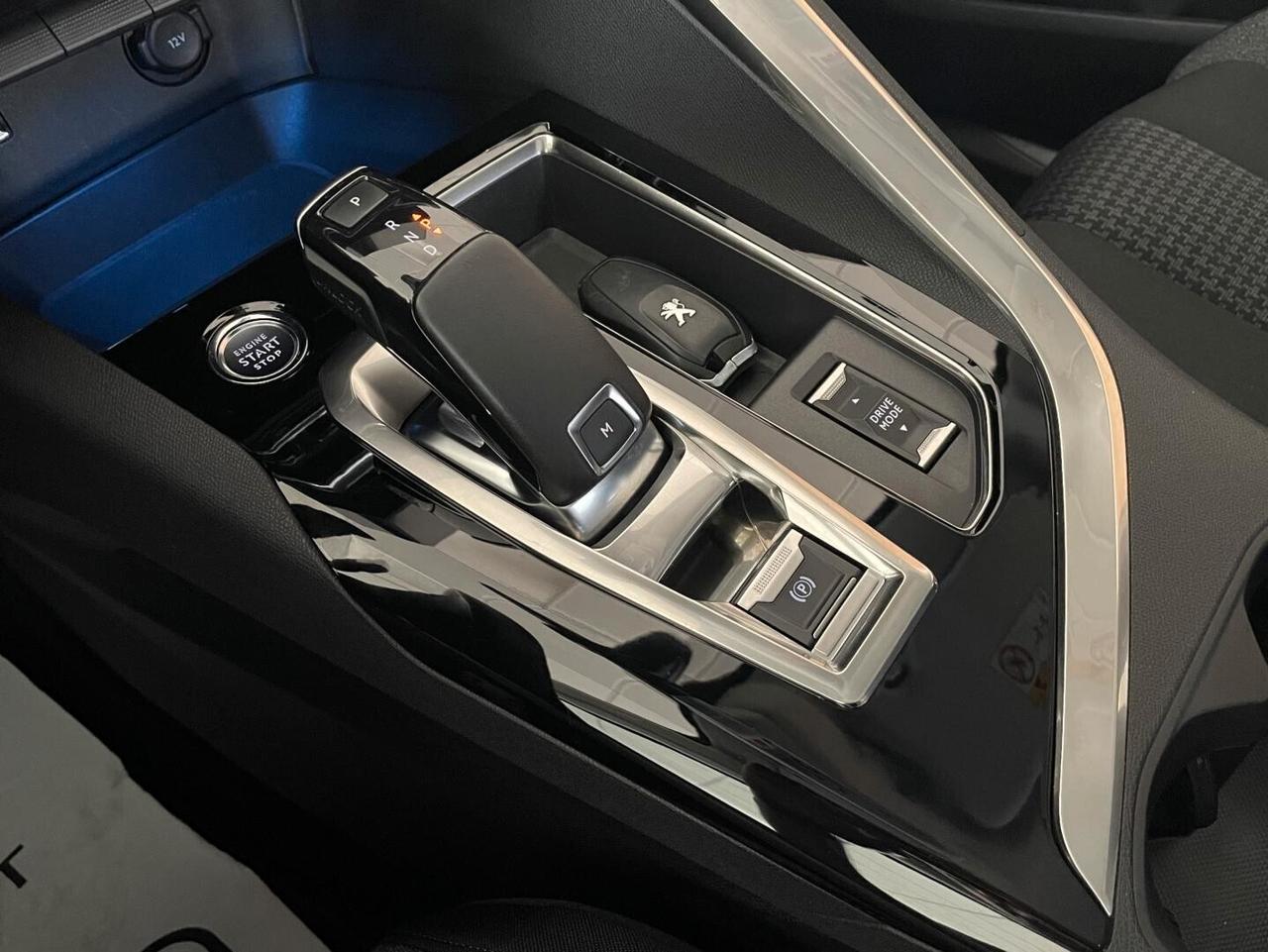 PEUGEOT New 3008 Business - BlueHDi 130cv EAT8 E6D