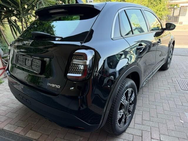 Fiat 600 Hybrid 110 CV DCT MHEV La Prima II
