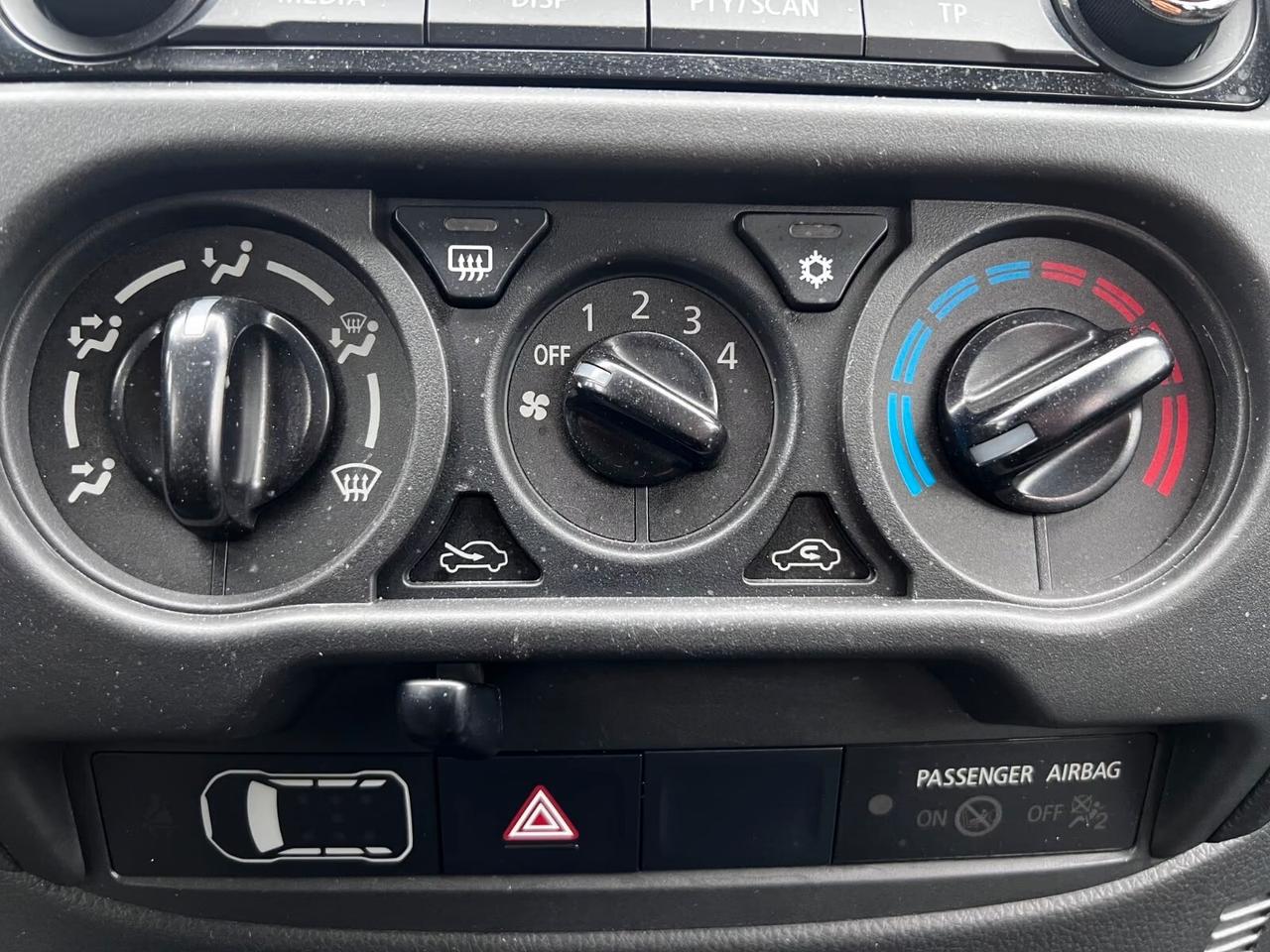 Mitsubishi L200 doppia cabina GANCIO+CERCHI