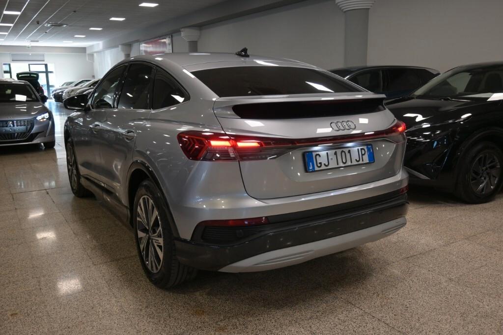 Audi Q4 35 e-tron Business