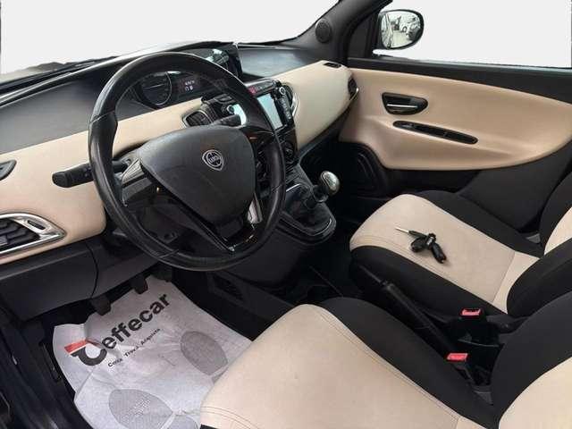 Lancia Ypsilon 1.2 69 CV 5 porte GPL