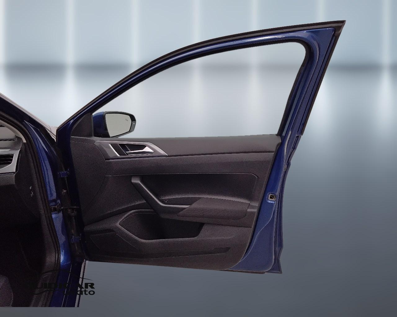 VOLKSWAGEN Polo VI 2022 - Polo 1.0 tsi Style 95cv