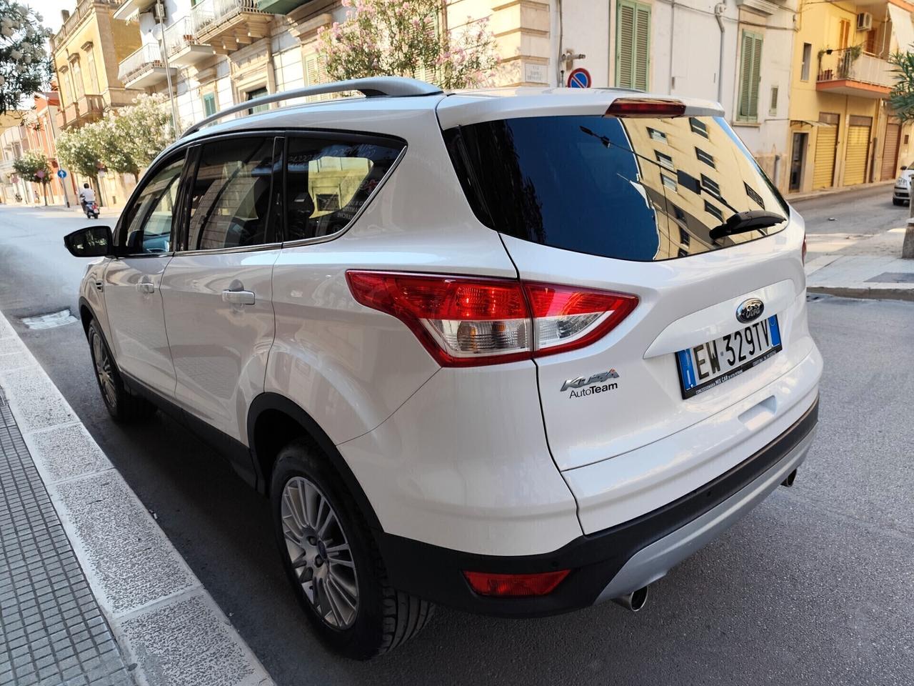 Ford Kuga 2.0 TDCI 163CV 4WD Powershift Titanium