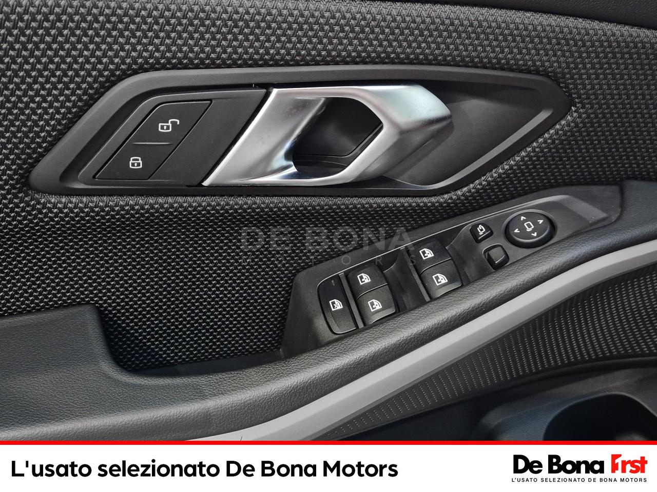 BMW Serie 3 320d touring mhev 48v xdrive auto