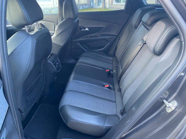 PEUGEOT 3008 BlueHDi 130 S&S EAT8 Allure