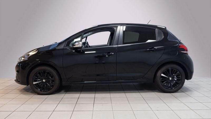 Peugeot 208 I 2015 Benzina 5p 1.2 puretech Allure 82cv