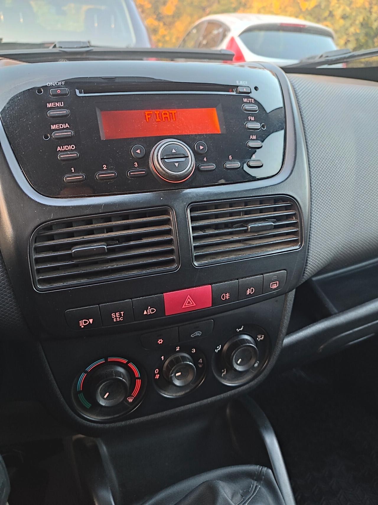 FIAT DOBLO DEL 2014 1.3MULTIJET COME NUOVO