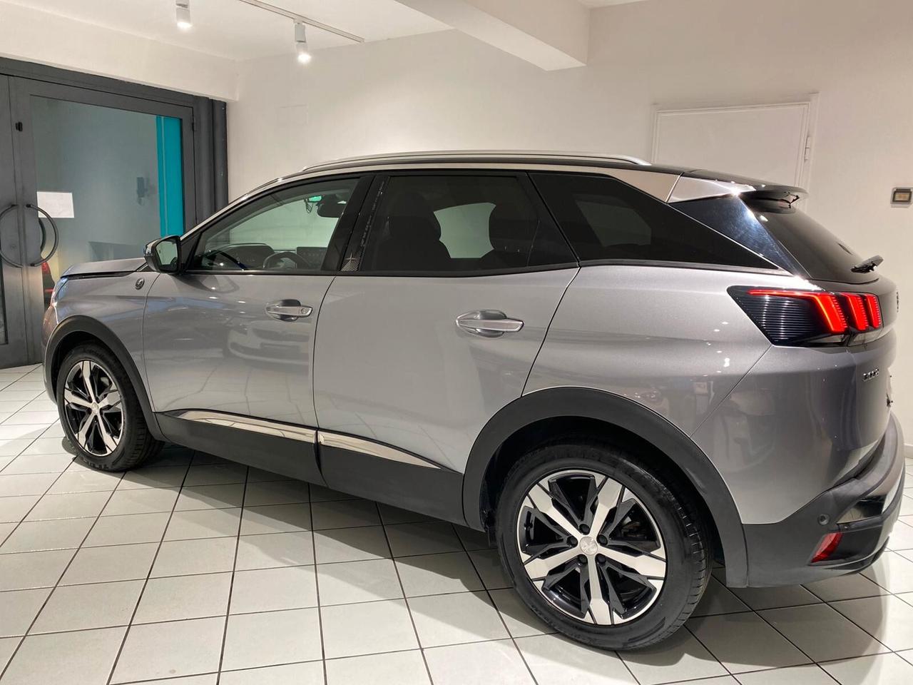 Peugeot 3008 BlueHDi 130 S&S EAT8 Allure