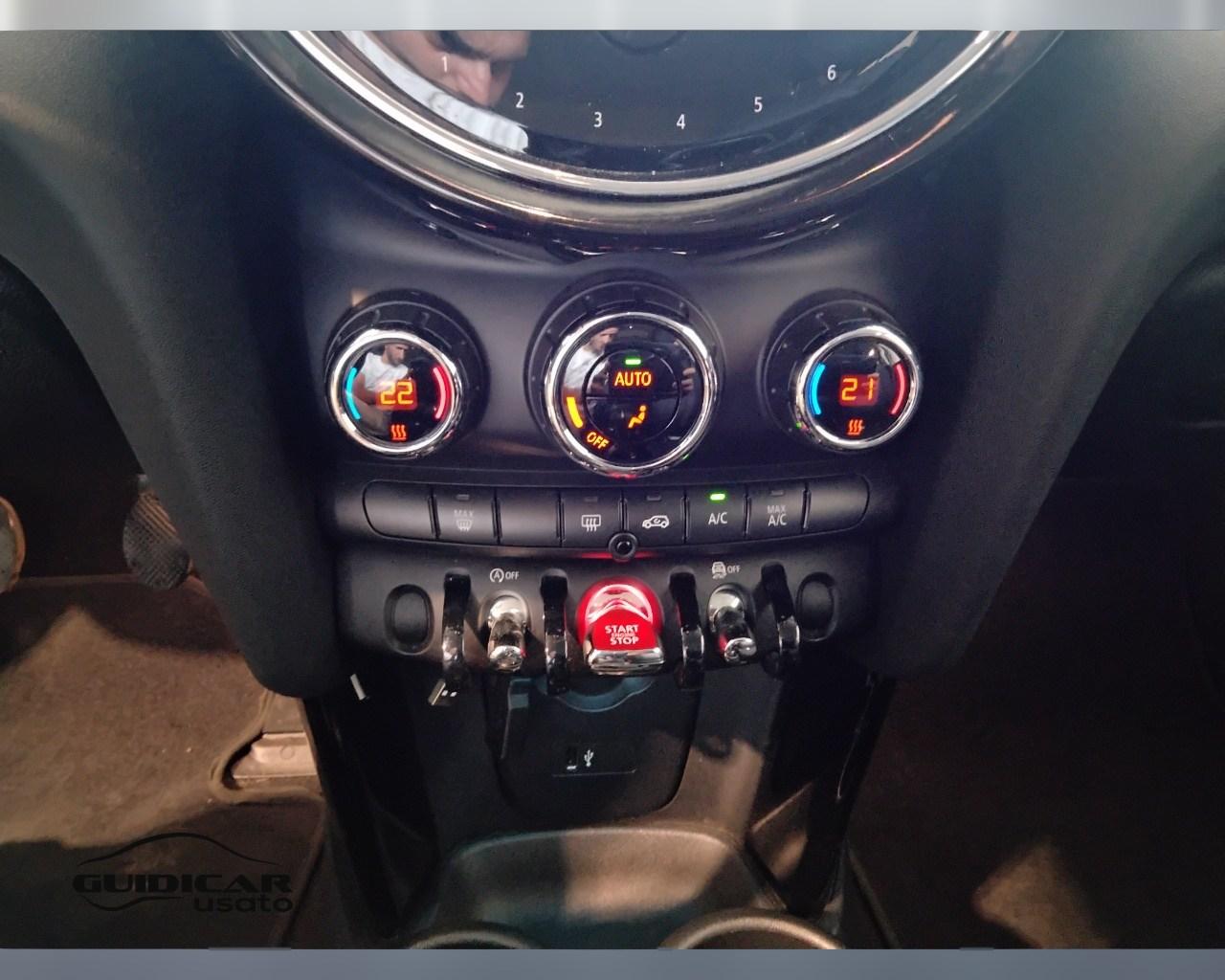 MINI Mini IV F55 2021 5p - Mini 5p 1.5 One Essential 75cv