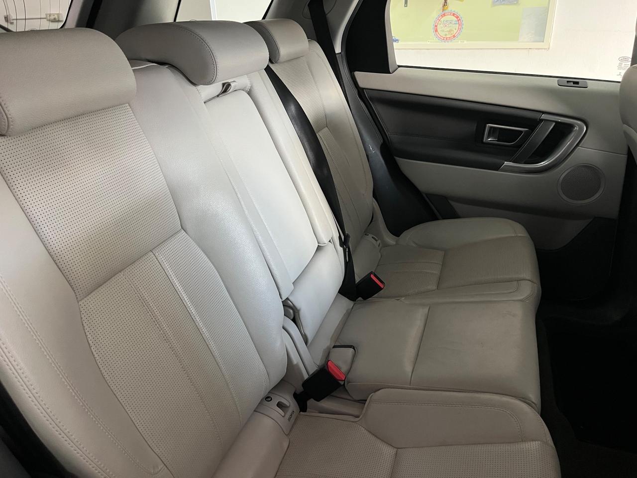 Land Rover Discovery Sport Discovery Sport 2.2 TD4 HSE Luxury