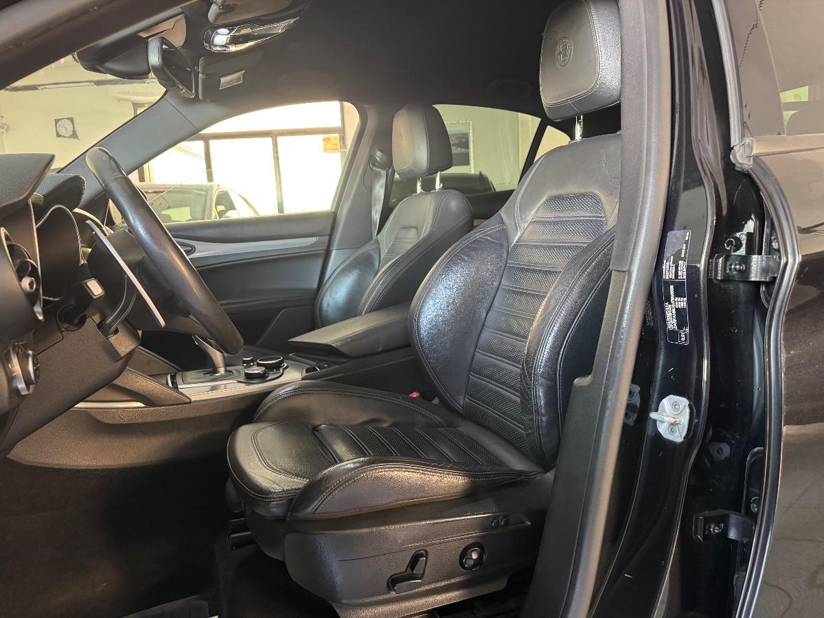 ALFA ROMEO STELVIO 2.2 T.diesel 210 CV AT8 Q4 Exec. UNICO PROP/ SEDILI ELETTRICI