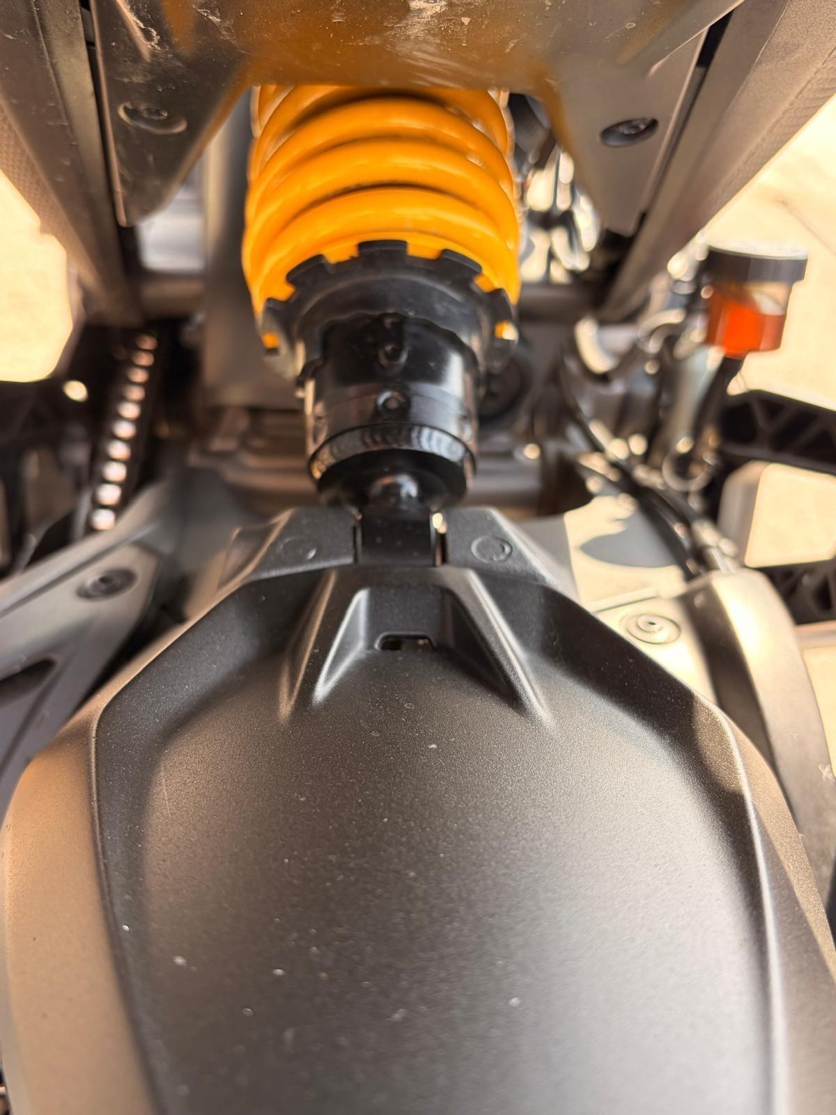 Ducati Monster 937