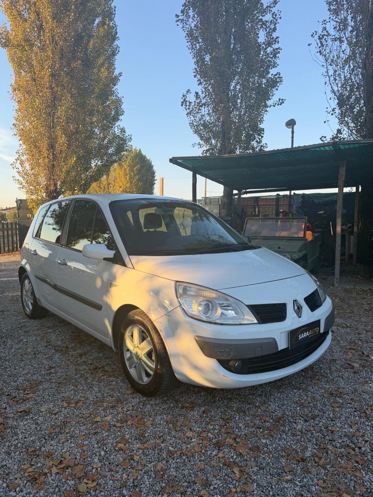 Renault Scenic Scénic 1.6 16V Luxe