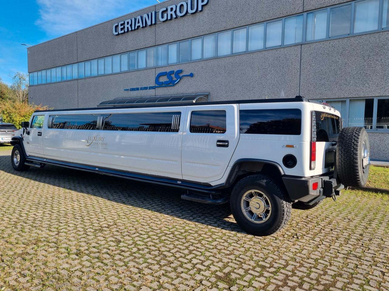 Hummer H2 6.0 V8 aut. Limousine