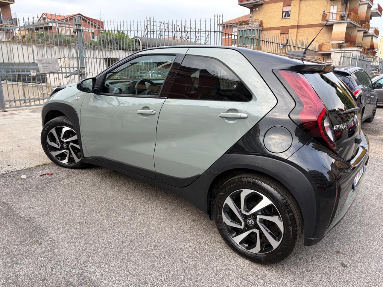 Toyota Aygo X 1.0 VVT-i 72 CV 5 porte Lounge Air S-CVT