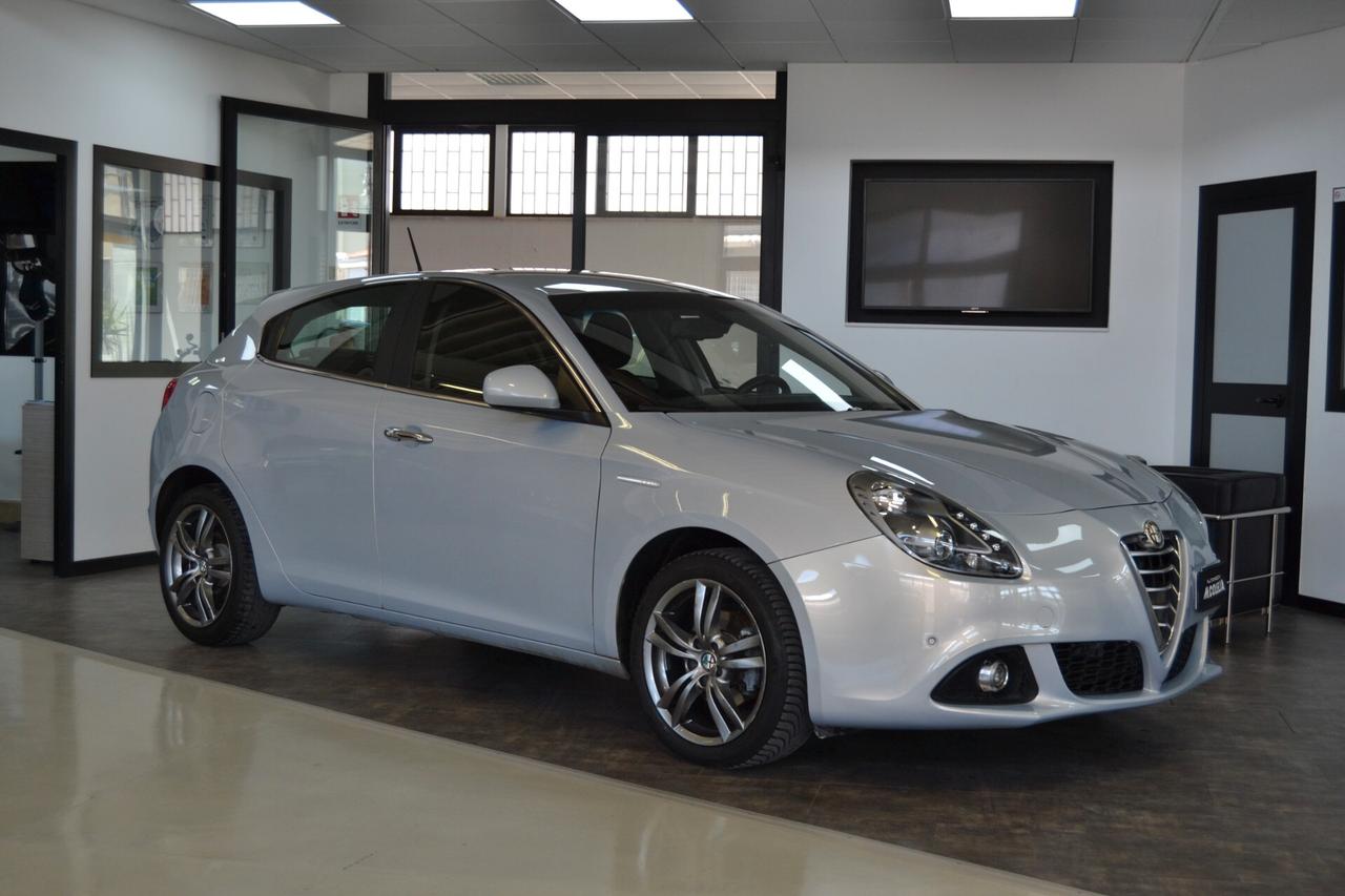 Alfa Romeo Giulietta 1.6 JTDm 120 CV Super Navi/Cruise